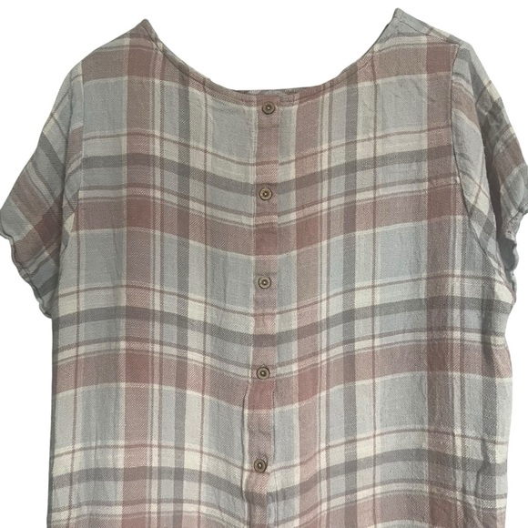 Torrid Plaid Short Sleeve Top size 2 - Picture 3 of 6